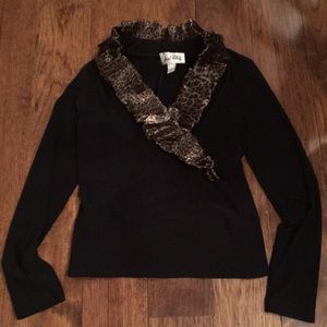 Joseph Ribkoff Top w/ animal print ruffle collar